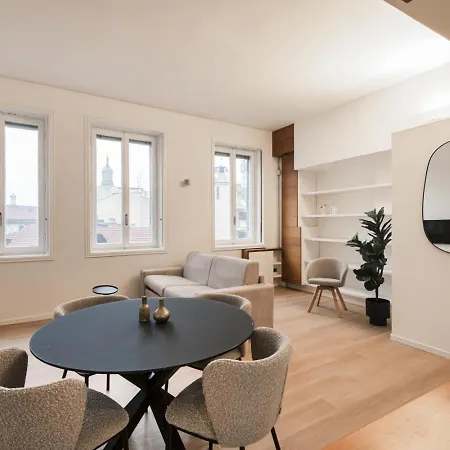 Relstay - Duomo 1br Milano